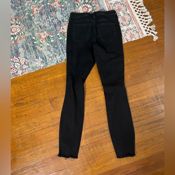 Universal Thread factory distressed raw frayed denim skinny mid rise jeans - Picture 2 of 9